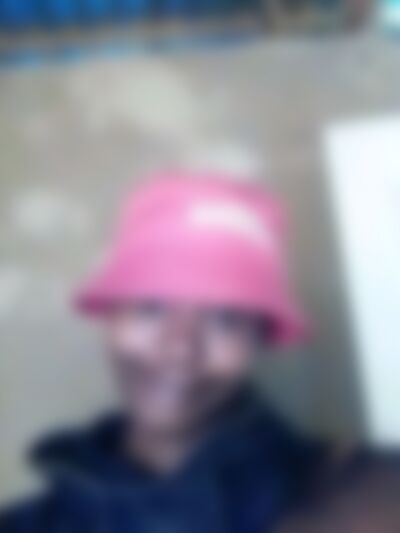 Single Tmanmoabi from Johannesburg