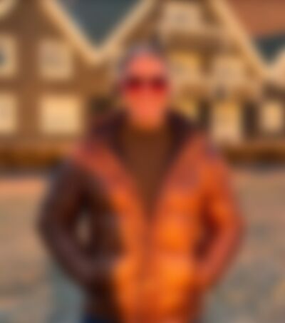 Single jackhawkins from Los Angeles