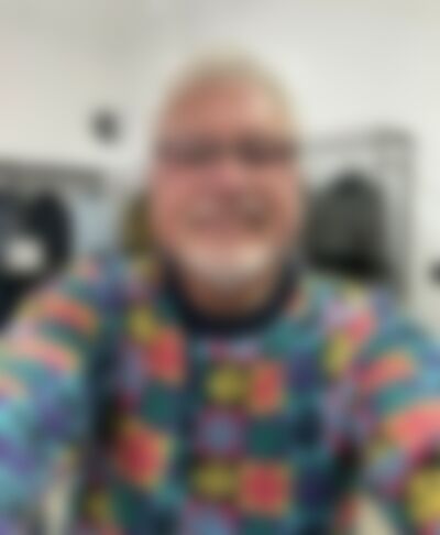 Single eriko from London