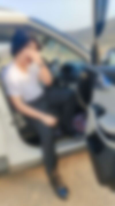 Single Rajonly from London