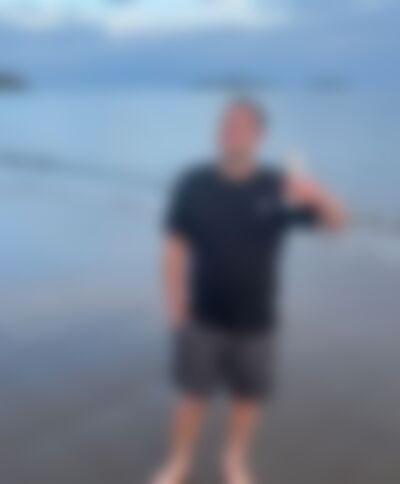 Single MildlyUnhinged from Stoke-on-Trent