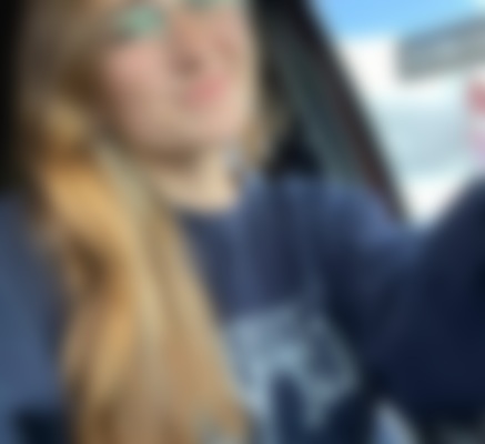 Single Sandywills from Los Angeles