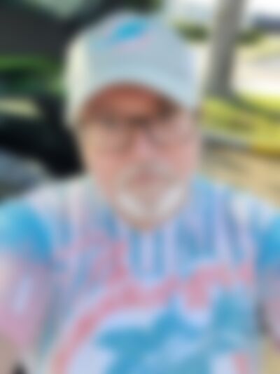 Single PaulSchroder from Cali