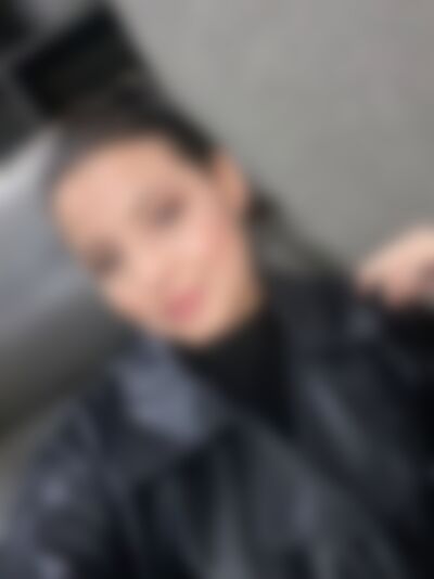 Single Leahhall from Florida City