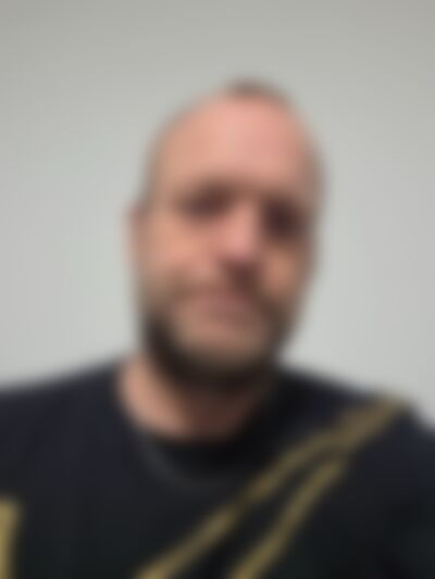 Single LIAM123 from London