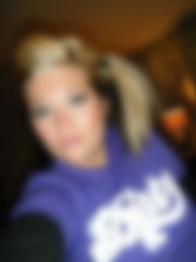 Single Juliecakekinkids from Tacoma