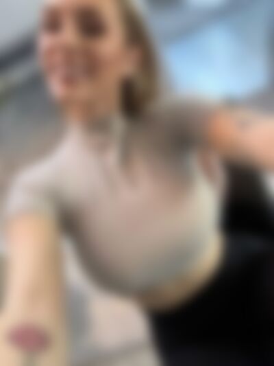 Single LucyJ from Dallas