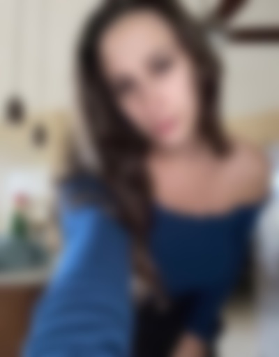 Single SexyDam from Cocoa West