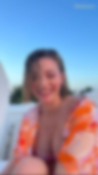 Single Celina219 from New York