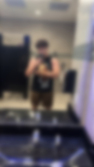 Single Cayden17 from Moorpark