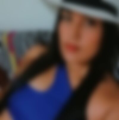 Single Airhostess from Toronto