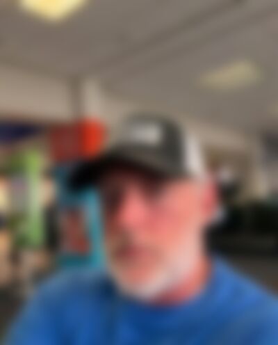 Single Antoni from New York