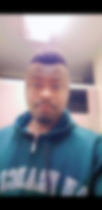 Single Landry from Montréal