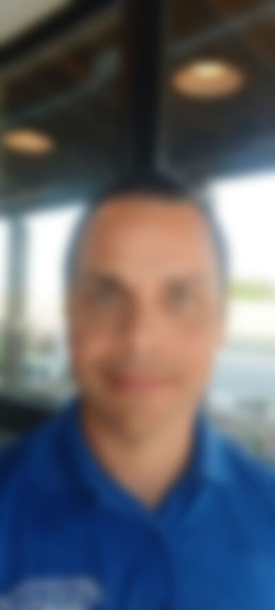 Single West81 from Springfield