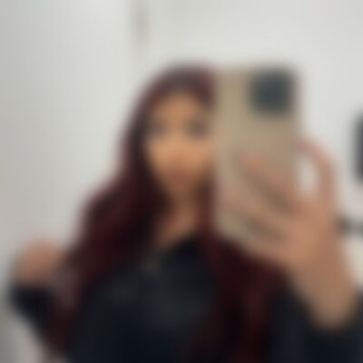 Single Ellaj from Tacoma