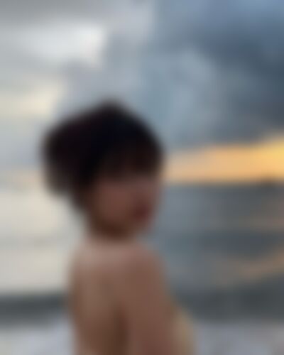 Single arrii from Milan