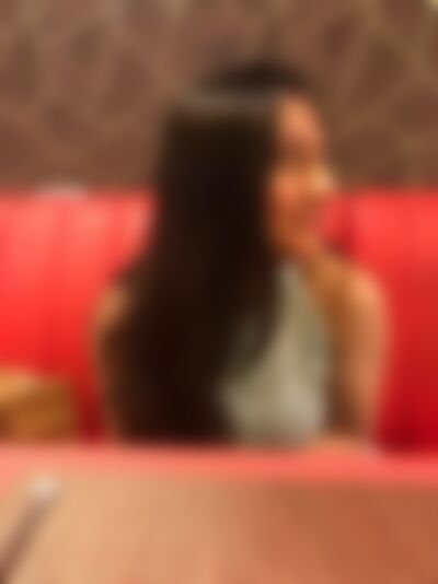 Single Sweta from New York