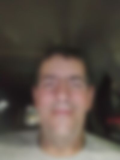 Single Devan from Rolla