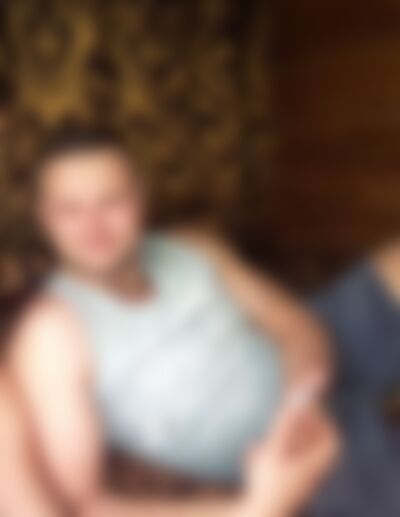 Single Maxmil from Toronto