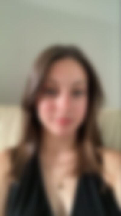 Single Sariahsingleton from Los Angeles