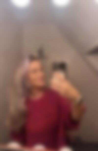 Single Xoxoxvanover from Hialeah