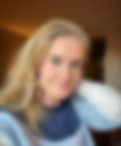 Single Fenetteltn from Alabaster