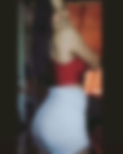 Single Obedientgirl from Conway