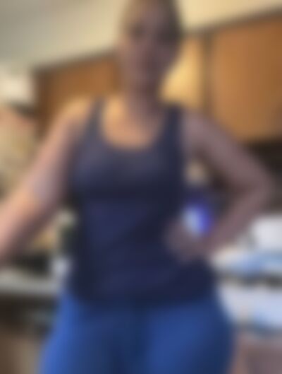 Single mavisyuntra from Kumasi