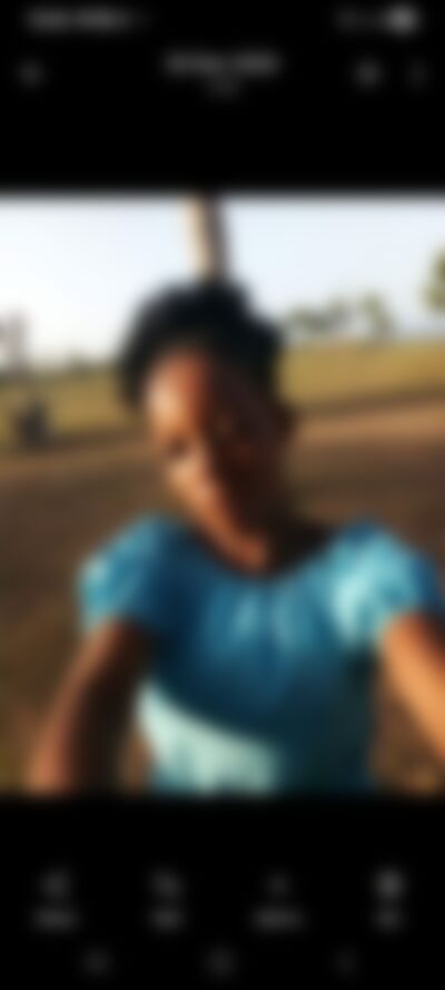 Single Ummy76 from Mombasa