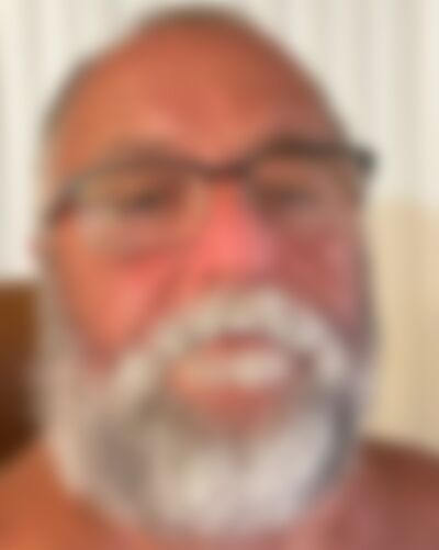 Single dradrian007 from New Westminster