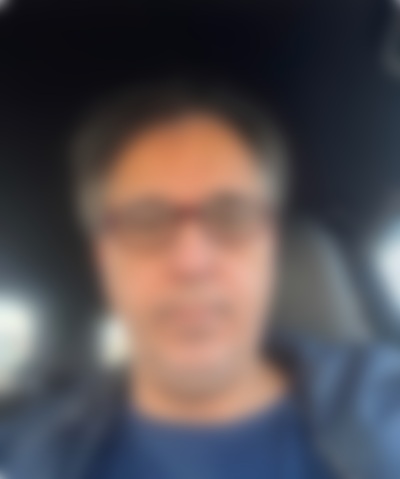 Single Sade76 from Lynnwood