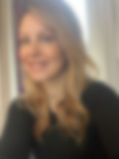 Single Flywithaudrey from Melbourne