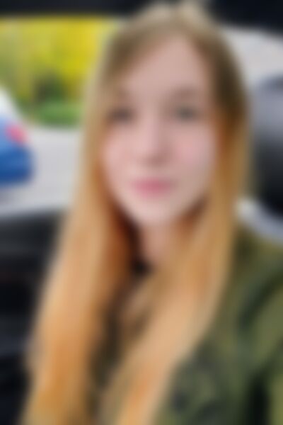 Single Clara from London Grove