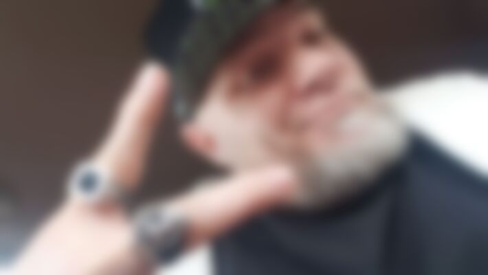 Single SexyScottieB from Greeley