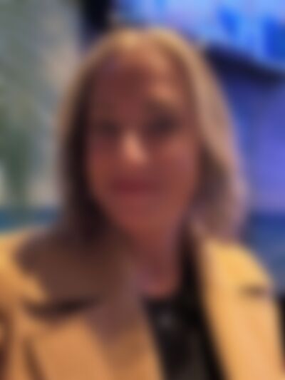 Single muella from Baltimore