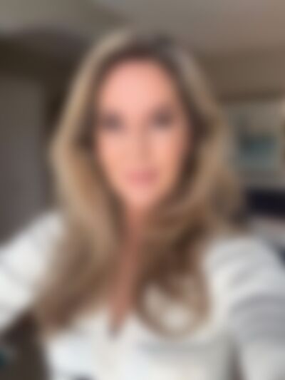 Single Erin585 from California City