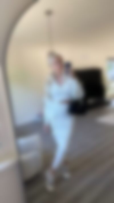 Single Elsan from California City