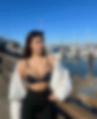 Single Kim22 from Sacramento