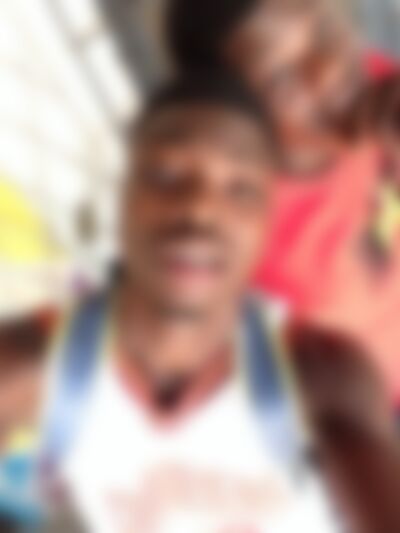 Single Awintoemah from Tema