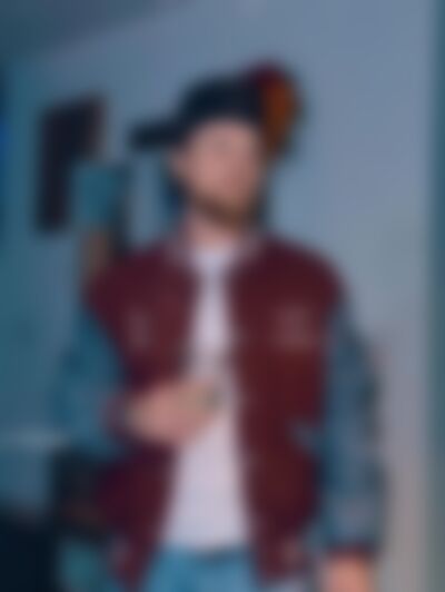 Single Dbrook01 from Los Angeles