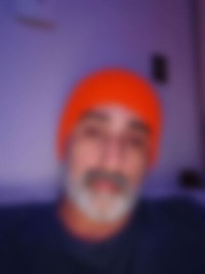 Single Matthewelijah from Pittsburgh