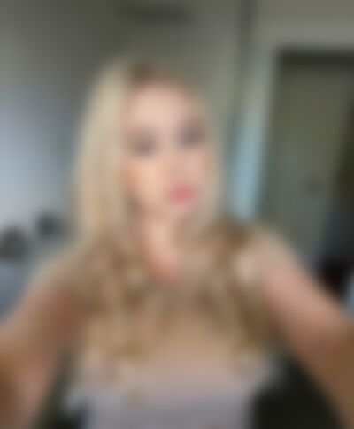 Single Emilymuniz from Michigan City