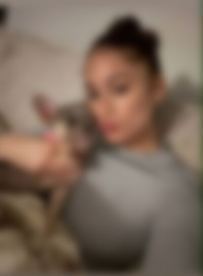 Single Deloresremigios from Dallas