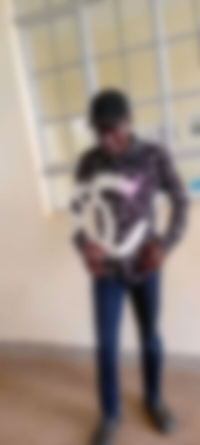 Single Braxton from Kisumu