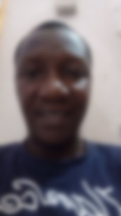 Single guuzii from Lagos