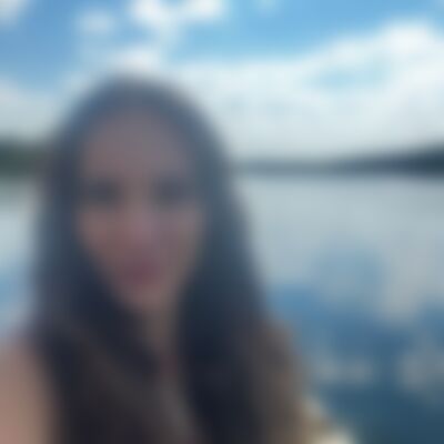 Single Georgina from Vancouver