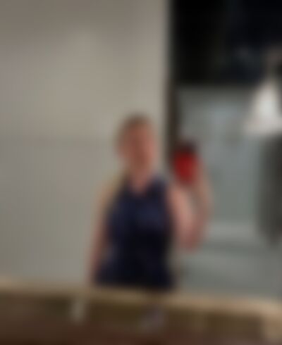 Single SimpleKate from New York