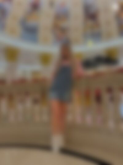 Single juliemoore from Las Vegas