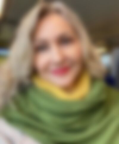 Single sweetcamilia from New York