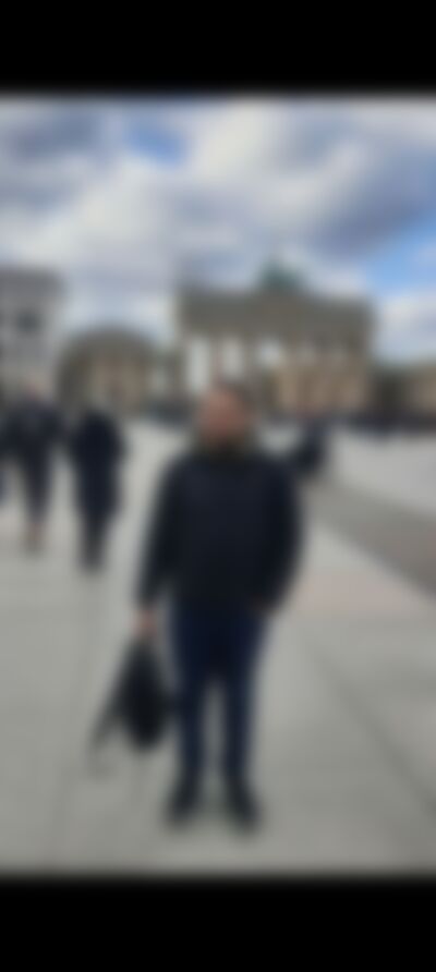 Single Faussi from Berlin